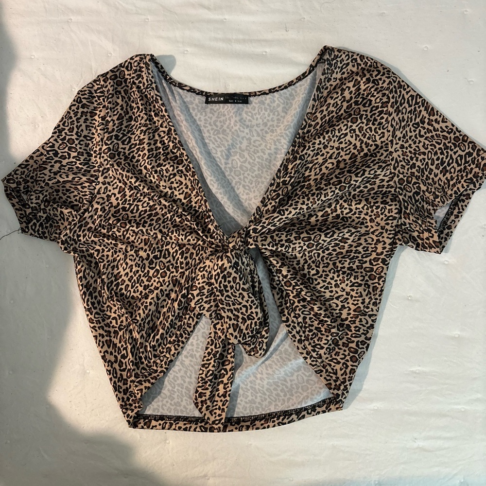 SHEIN Brown and Black Tie-Front Crop Blouse